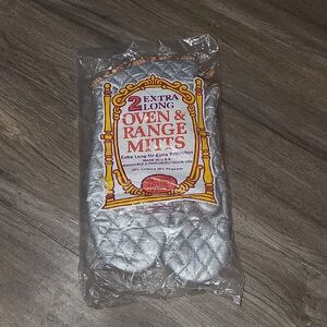 Vintage 1960s Left & Right Handed Oven Mitts Kitchen Quilted Set